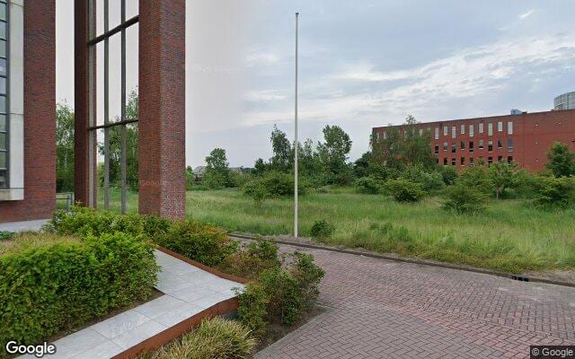 Losloopgebied Hondenlosloopgebied Wandelpad achter bedrijven, van Eemsgolaan tot Hunsingolaan